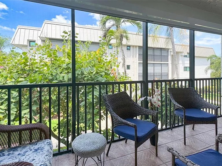 788 Park Shore Dr #D27 — Photo 42