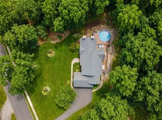 11 Rosewood Ln, Denville, NJ 07834