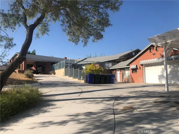 15492 Lenca Rd, Apple Valley, CA 92307