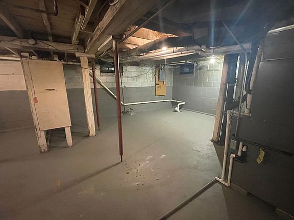 4th image of 89 Newell St