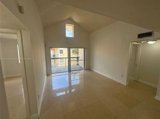 6292 NW 186th St #333, Hialeah, FL 33015