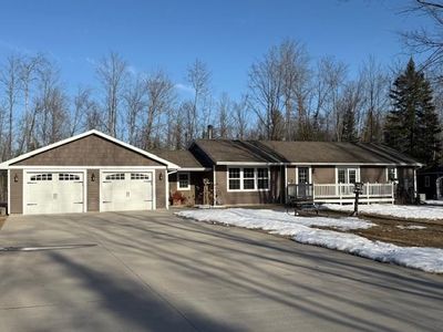 15536 Jenny Ln, Mountain, WI, 54149