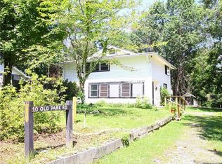 10 Old Park Rd, Hendersonville, NC 28791