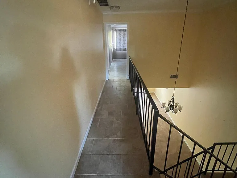 343 Rosewood St — Photo 4