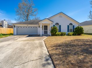 8396 Waltham Rd, North Charleston, SC 29406