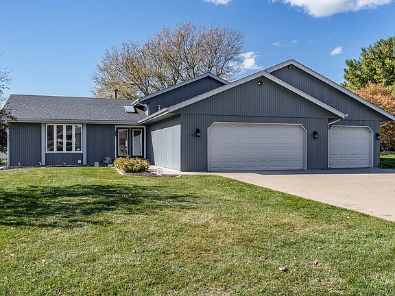 2nd image of 4558 Hampstead Pl