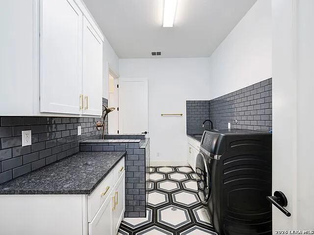 111 Wellesley Lndg — Photo 39