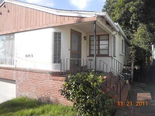 4th image of 4253 Laguna Ave