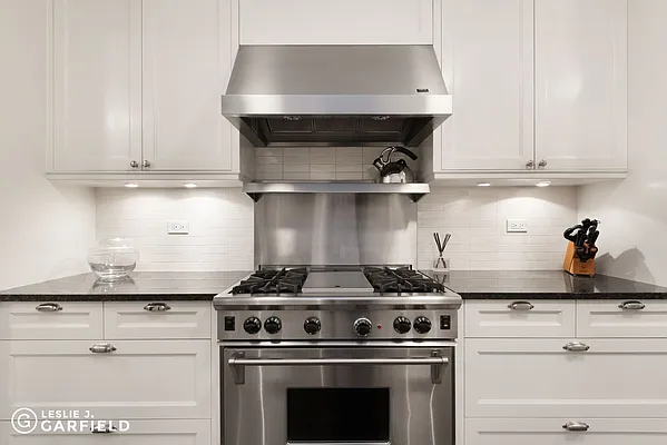 Sold by Leslie J. Garfield | media 2