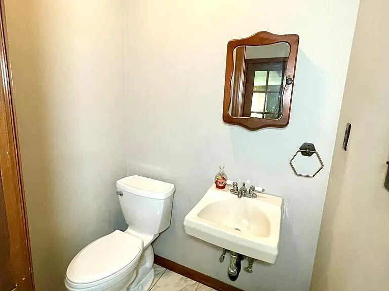 205 Browning Pl — Photo 19