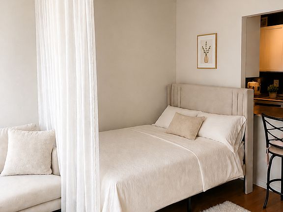 3rd image of 400 N La Salle Dr APT 1303