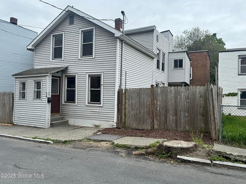 2nd image of 54 Sargent Street
