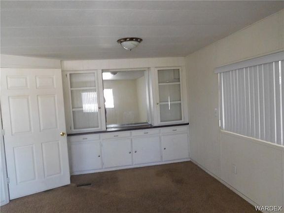 4th image of 954 Turney Dr