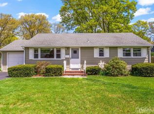 114 Laurelwood Rd, Brick, NJ 08724