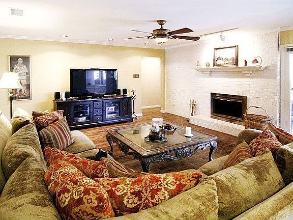 4th image of 13050 Pennystone Dr