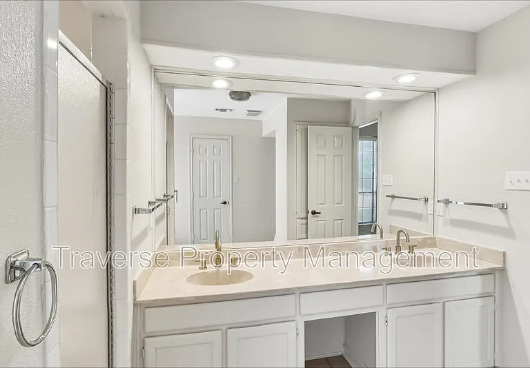 5407 Ledgestone Dr #5405 — Photo 13