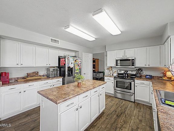 2nd image of 2115 E CIELO GRANDE Avenue