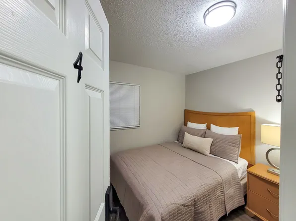 (undisclosed Address), Gainesville, FL 32641