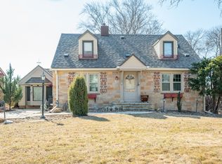 3520 Franklin Ave, Des Moines, IA 50310