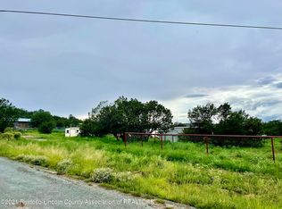 247 Bancroft Rd, Capitan, NM 88316