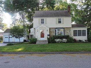 30 Morningside Ter, Stratford, CT 06614