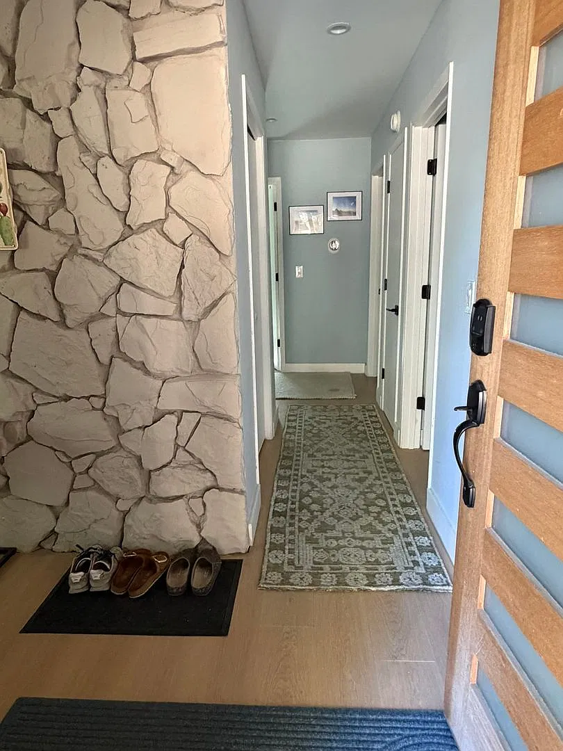 Sweet Tahoe home available for a Seasonal Ski lease!! Call and inquire today! — Photo 4