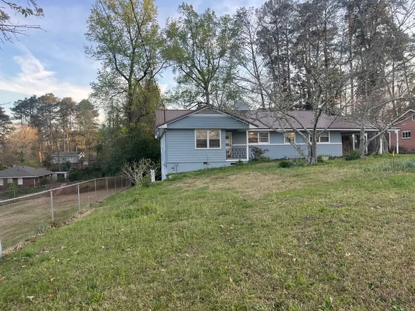 2742 Forest Ridge Dr, Macon, GA 31204