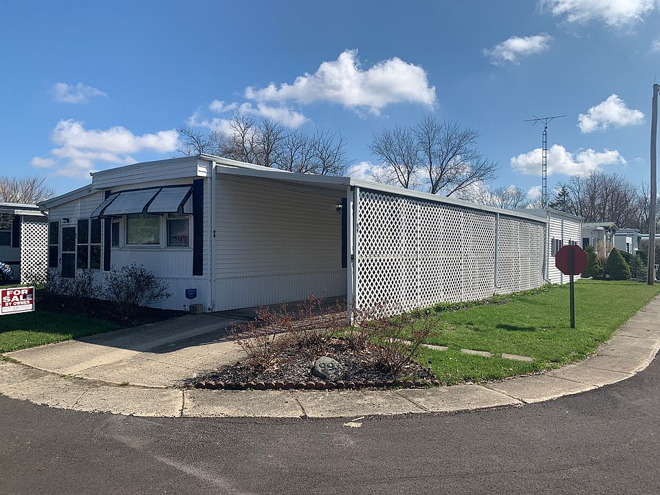 2nd image of 99 Shoreline Dr