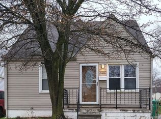 24845 Grove Ave, Eastpointe, MI 48021