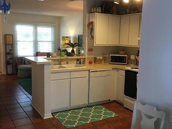 4th image of 1207 Meadow Park Ln #B