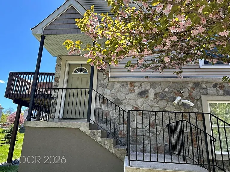 16 David Lester Dr — Photo 2