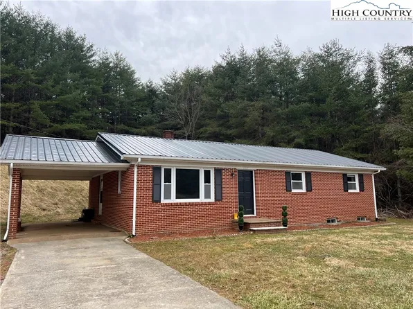 6017 NC Hwy 16 N, Crumpler, NC 28617