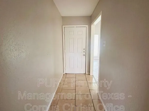 2025 Blue Angel St, Corpus Christi, TX 78412