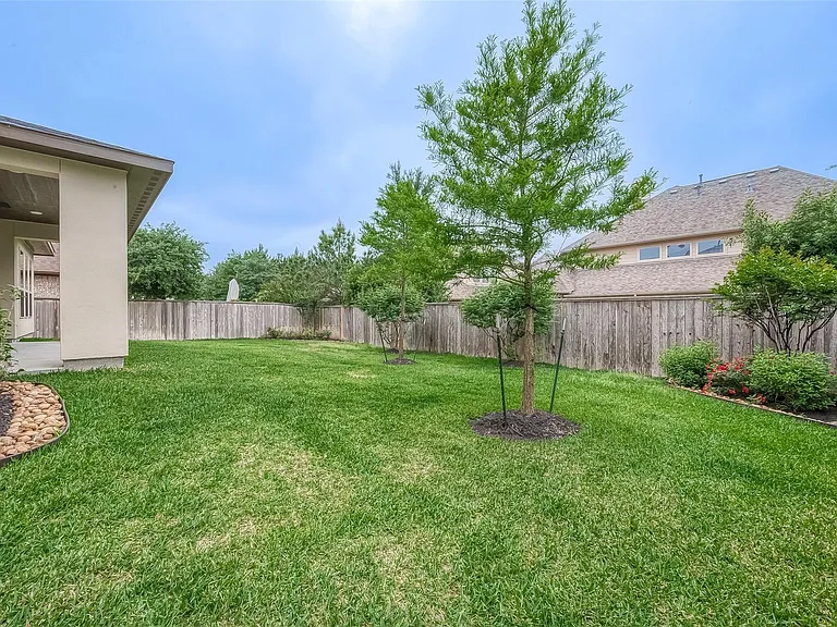 58 Canopy Green Dr — Photo 42