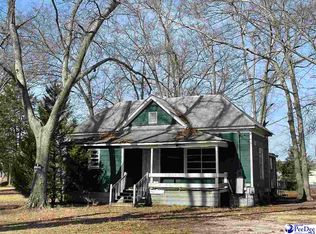 105 Robey St, Cheraw, SC 29520