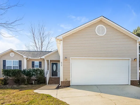 634 Loch Lomond Cir, Concord, NC 28025