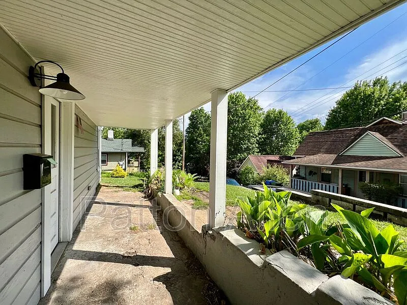 20 Rector St #20A