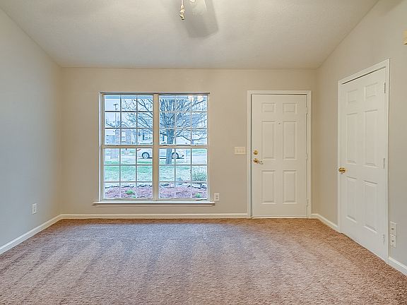 3rd image of 714 Dellwood Dr