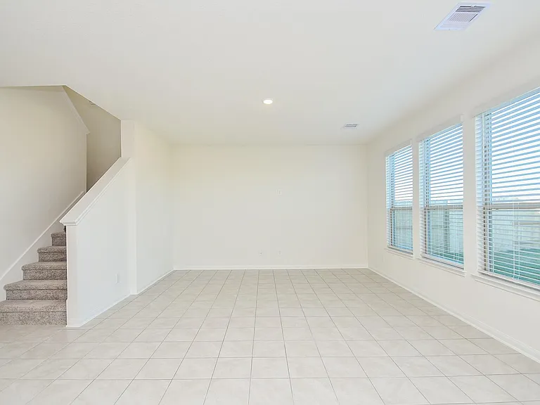 8138 Leisure Point Dr — Photo 9