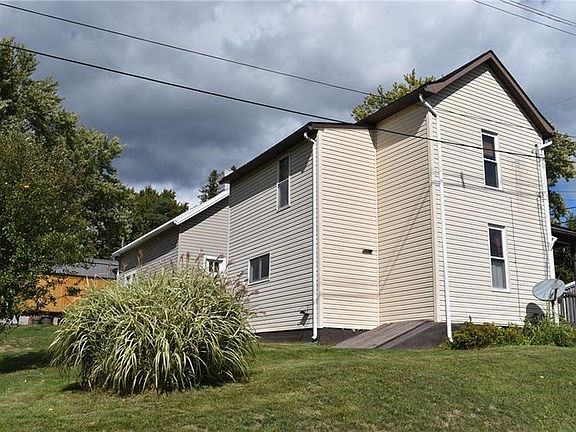 5th image of 103 Highland Ave