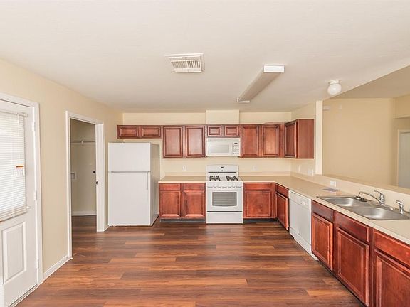 5th image of 16115 Imperial Forest Ln