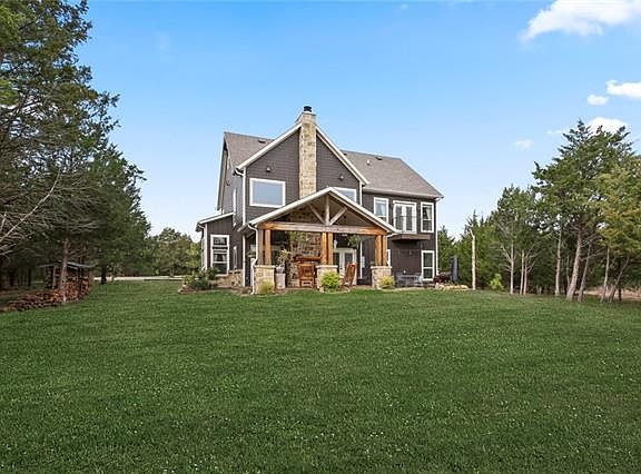 3rd image of 3239 County Road 2176