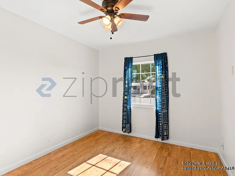 1463 Jackson St — Photo 14