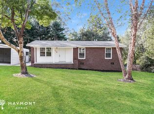 206 Cummings St, Laurens, SC 29360