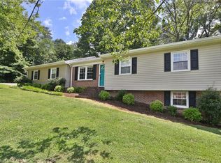 107 Miller St, Mount Airy, NC 27030