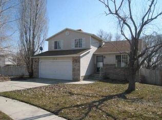 173 W 1900 N, Layton, UT 84041