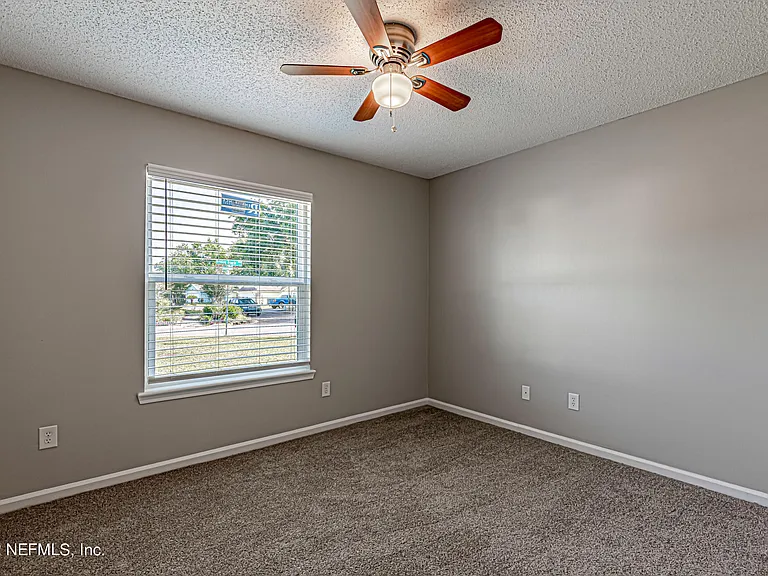 8516 Bending Branch Ct — Photo 29
