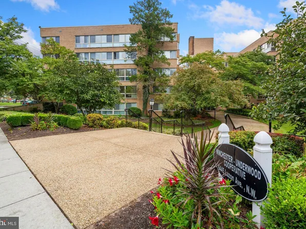 6445 Luzon Ave NW #204, Washington, DC 20012