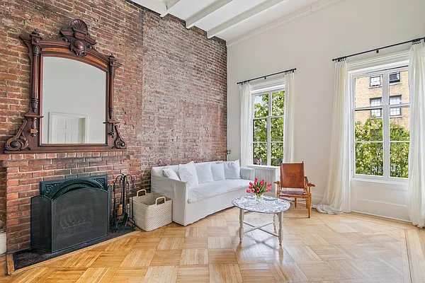 Rented by Corcoran | media 7