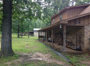 910 W Whatley Rd, White Oak, TX 75693